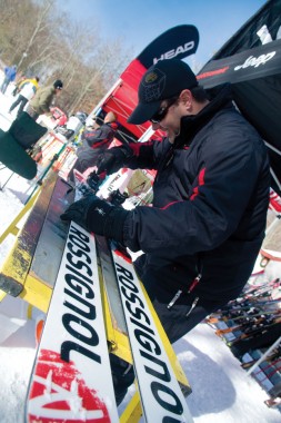 Race Ahead Snowsports