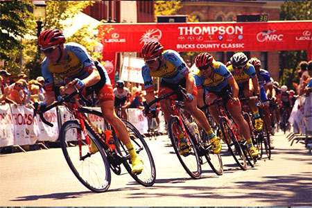Team SmartStop setting the pace on the front of the Thompson Bucks County Criterium. That's me hurting in third wheel from the front.