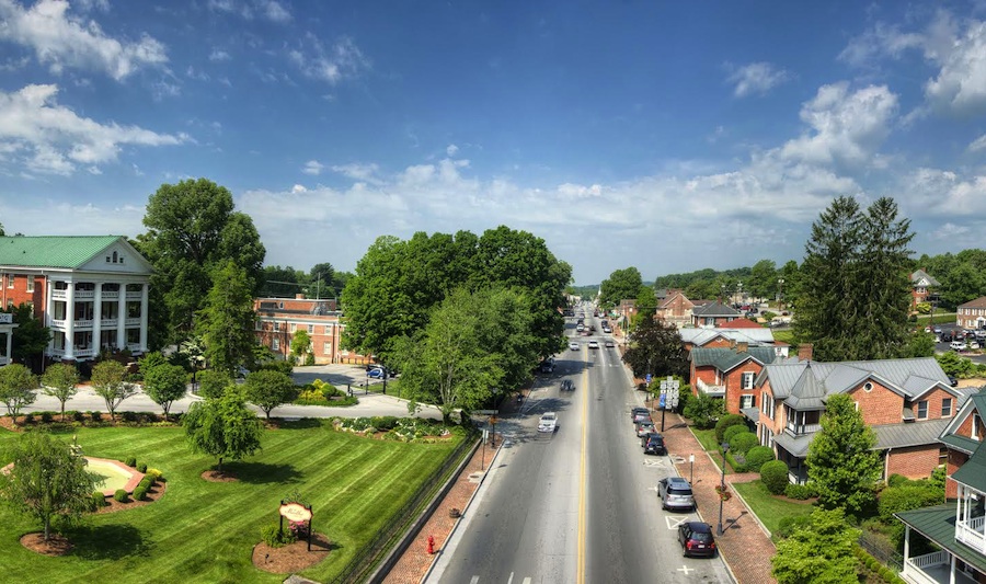 Blue Ridge Outdoors Top Towns Nominee Abingdon, Virginia Blue Ridge Outdoors Magazine
