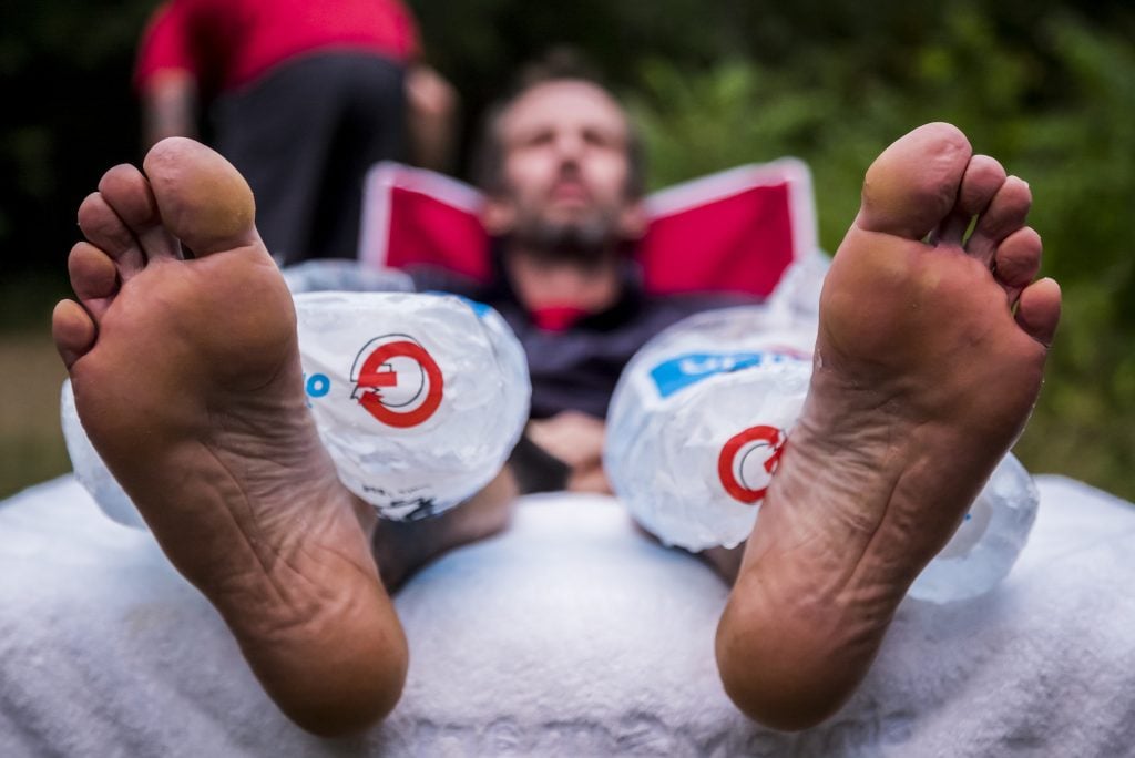 Karl Meltzer takes a break to rest his legs during his attempt to break the record for running the length of the Appalachian Trail. on 5 August, 2016. / Red Bull Content Pool